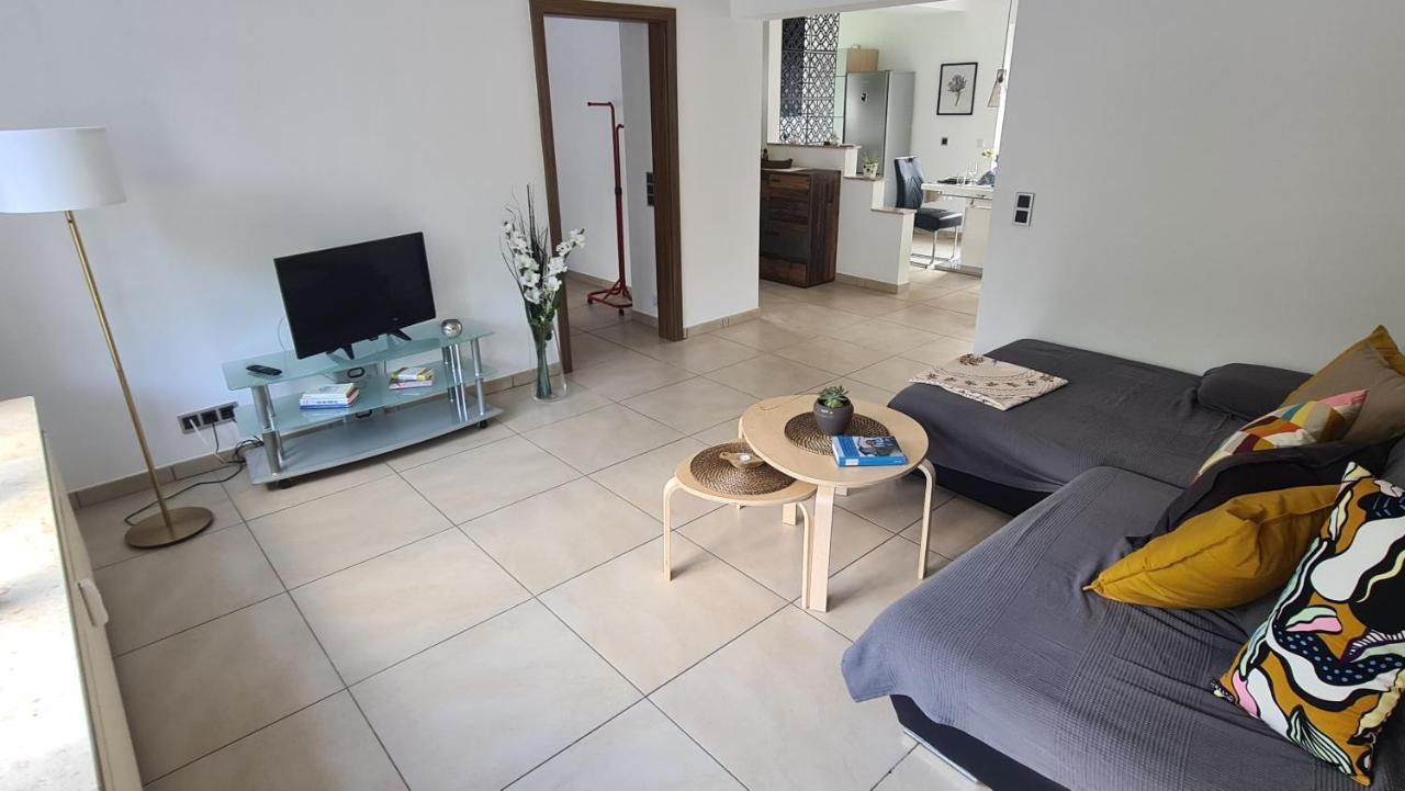 Ferienwohnung Dachshuebel Саарбрюкен Екстериор снимка